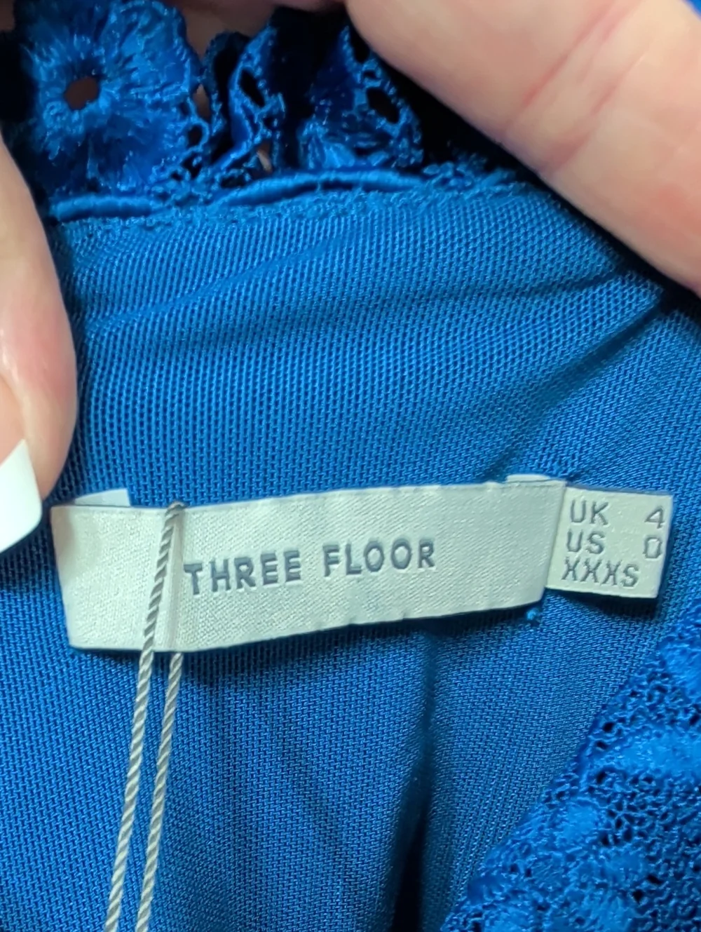 Three Floor Royal Blue Enfold Lace Midi Dress Size 4 - Picture 5 of 13